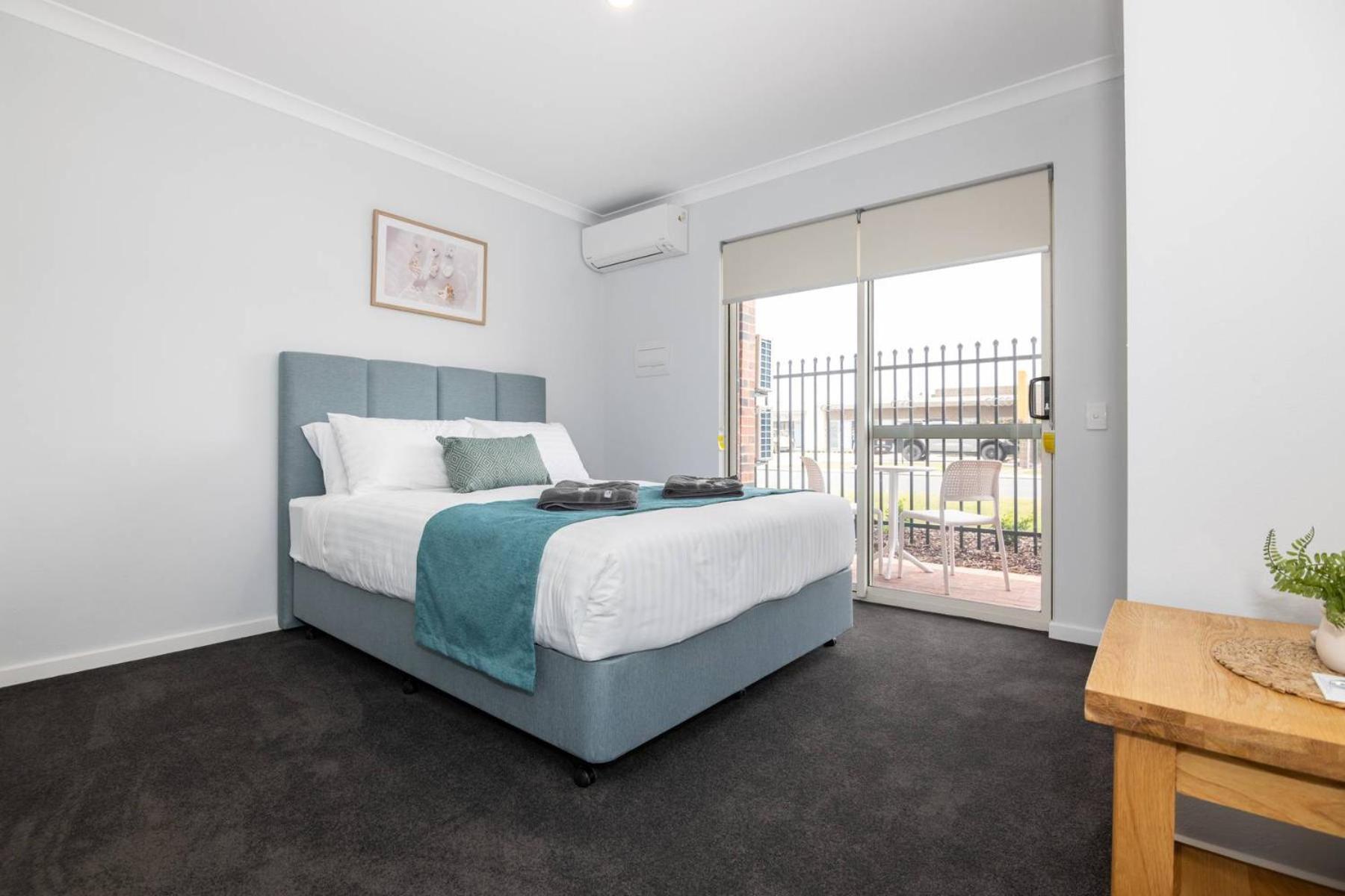 Jurien Bay Motel Apartments Dış mekan fotoğraf